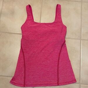 Lululemon running tank, has built in bra. Size 6. Great condition